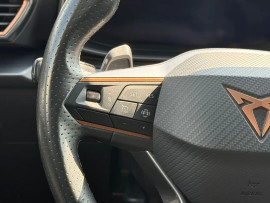 
                                                                                        Voiture
                                                                                         CUPRA LEON V