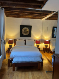
                                                                                        Location
                                                                                         Cute ao (loyer tout inclus)