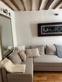
                                                                                        Location
                                                                                         Cute ao (loyer tout inclus)