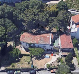 
                                                                                        Location
                                                                                         Dans propriété arborée et sécurisée Montpellier