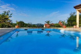 
                                                                                        Vente
                                                                                         DEMEURE DE STANDING EN PERIGORD NOIR