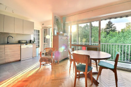 
                                                                                        Vente
                                                                                         Dernier étage - 4 pièces - 80m² - Balcon