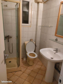 
                                                                                        Location
                                                                                         Dernière maison dans une rue en impasse