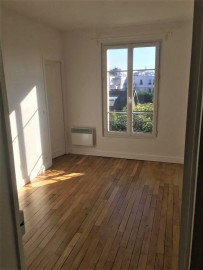 
                                                                                        Location
                                                                                         Deux pièces à louer à Asnières sur Seine
