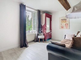 
                                                                                        Vente
                                                                                         DOMJEAN, Maison en pierre de 170m2 