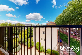 
                                                                                        Vente
                                                                                         Duplex 137 m2 carrez (168m² sol) 5ch, Pl Alex. 1er