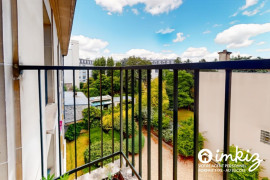 
                                                                                        Vente
                                                                                         Duplex 137 m2 carrez (168m² sol) 5ch, Pl Alex. 1er