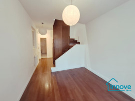 
                                                                                        Location
                                                                                         Duplex à louer – Viroflay centre-ville, gare rive Gauche