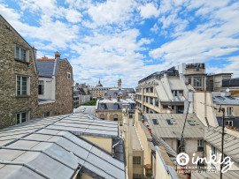 
                                                                                        Vente
                                                                                         Duplex atypique en dernier étage