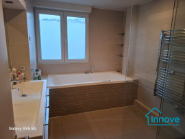 
                                                                                        Vente
                                                                                         Duplex avec Rooftop et vue d'exception