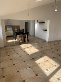 
                                                                                        Location
                                                                                         Duplex avec terrasse proche métro 8 et RER D