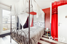 
                                                                                        Vente
                                                                                         Duplex avec terrasses et balcon.