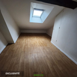 
                                                                                        Location
                                                                                         duplex centre ville