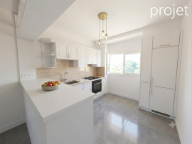 
                                                                                        Vente
                                                                                         Duplex dernier étage à La Varenne