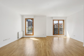 Vente
Duplex familial au dernier étage avec terrasses !