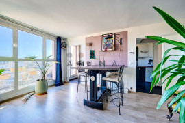 
                                                                                        Vente
                                                                                         Duplex Lumineux de 4 Pièces