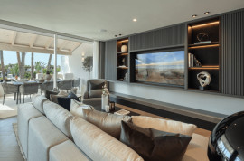 
                                                                                        Vente
                                                                                         Duplex Penthouse à Puente Romano