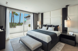 
                                                                                        Vente
                                                                                         Duplex Penthouse à Puente Romano