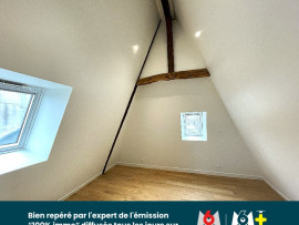 
                                                                                        Vente
                                                                                         DUPLEX REFAIT A NEUF - T4  78m² Centre Historique