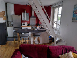 
                                                                                        Location
                                                                                         Duplex Rennes Centre
