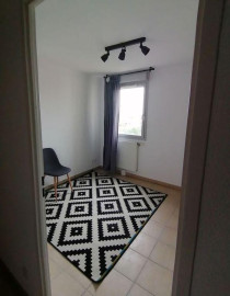 
                                                                                        Location
                                                                                         Duplex T3 meublé de 71m² lumineux