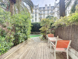 
                                                                                        Vente
                                                                                         Élégant 2 pièces avec jardin