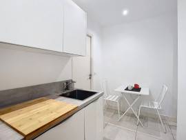 
                                                                                        Vente
                                                                                         Élégant 2 pièces avec jardin