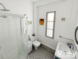 Vente
Elegante maison en pierre , 3 grande chambre aérée