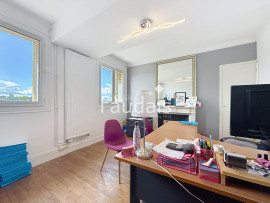 Vente
Emplacement hyper centre