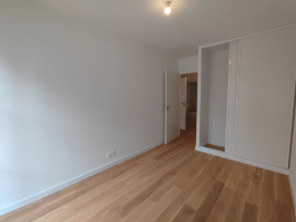 
                                                                                        Location
                                                                                         Emplacement n°1 pour ce bel appartement avec jardin privatif