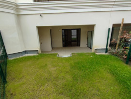
                                                                                        Location
                                                                                         Emplacement n°1 pour ce bel appartement avec jardin privatif