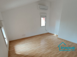 
                                                                                        Vente
                                                                                         Ensemble de 3 appartements vendus loués