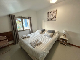 
                                                                                        Vente
                                                                                         Ensemble immobilier 6 lots proche Amiens