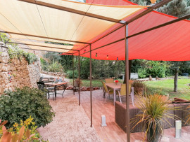 Vente
Entrecasteaux - Maison de caractère - Gîtes - Terrain 7733 m2