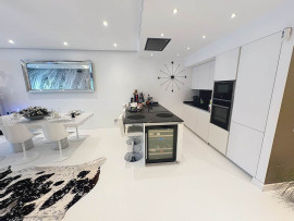 
                                                                                        Vente
                                                                                         Exceptionnel 1ère ligne mer