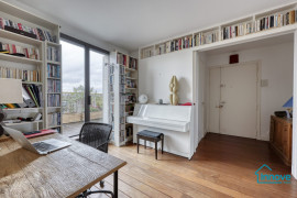 
                                                                                        Vente
                                                                                         Exceptionnel duplex à vendre au dernier étage avec terrasse et
