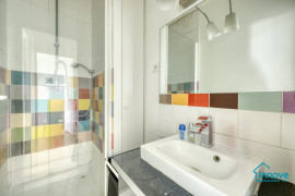 
                                                                                        Vente
                                                                                         Exceptionnel duplex à vendre au dernier étage avec terrasse et