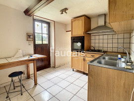 Vente
EXCLU - Maison d'habitation avec dépendances