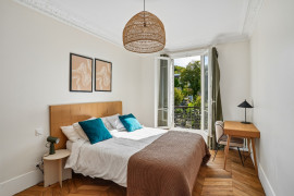 
                                                                                        Vente
                                                                                         EXCLUSIVITE - 3 pièces Rénové-Lamarck Caulaincourt