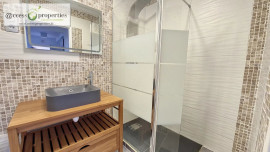 
                                                                                        Location
                                                                                         EXCLUSIVITE ANTIBES : 2p meublé avec parking sous-sol et cave