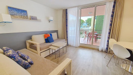 
                                                                                        Vente
                                                                                         EXCLUSIVITE Vente 2 pièces Port Prestige Antibes- Parking