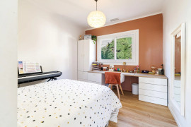 
                                                                                        Vente
                                                                                         EZE BORD DE MER APPARTEMENT 4P VUE MER