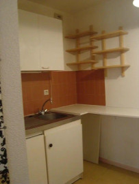 
                                                                                        Location
                                                                                         F1 27m² Centre ville Clermont Ferrand