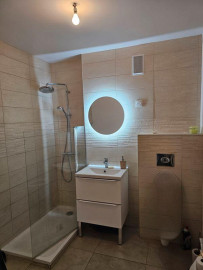 
                                                                                        Location
                                                                                         F2 45M2 Balcon 5m métro gabriel peri & commerces