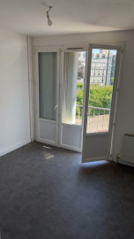 
                                                                                        Location
                                                                                         F2 45m2 Saint-Etienne