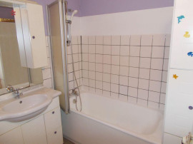 
                                                                                        Location
                                                                                         F2 avenue Foch