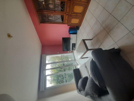 
                                                                                        Location
                                                                                         F2 calme secteur mairie - fac de droit