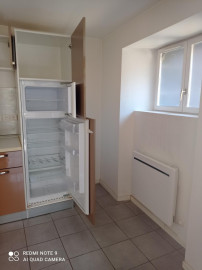 
                                                                                        Location
                                                                                         F2 Châtel-Guyon avec terrasse
