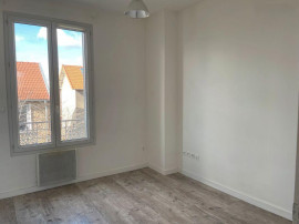 
                                                                                        Location
                                                                                         F2 de 24 m²