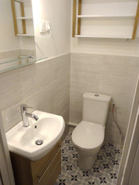
                                                                                        Location
                                                                                         F2 de 27 m2 à louer aux portes de La Défense